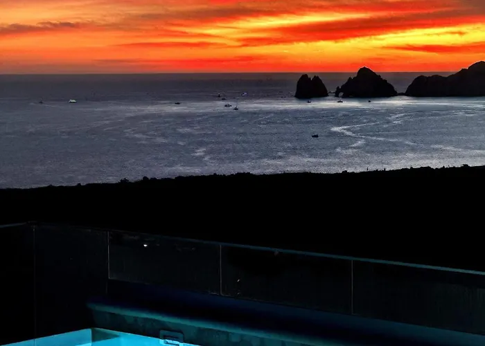 Apartamento 1st Floor Sea Views And Rooftop Access To The Views In Cabo *