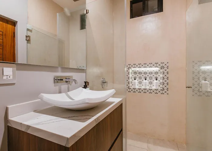 1st Floor Sea Views And Rooftop Access To The Views In Cabo Apartamento Cabo San Lucas